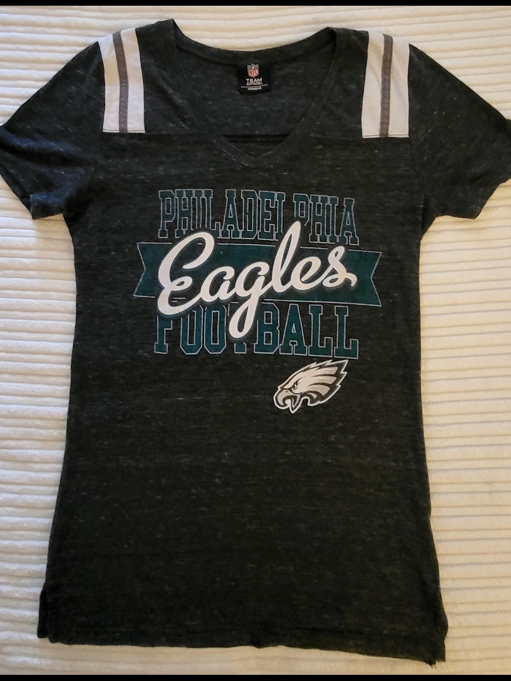 NFL Team Apparel Women's Heather Gray Tee with Logo Tag
